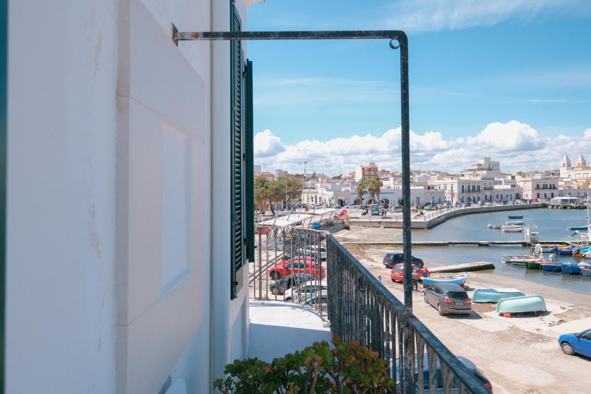 La Finestrella Hotell Bari Eksteriør bilde